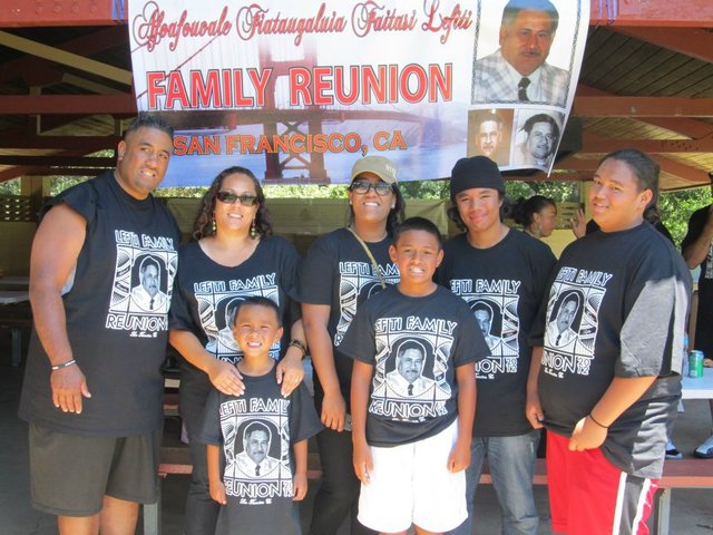 Photo of Mike with his wife Danielle and their five kids