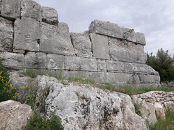 Mtein temple (credit Hagop Kazazian)