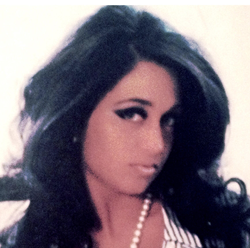 Glamour photo of Rachael DelTondo.