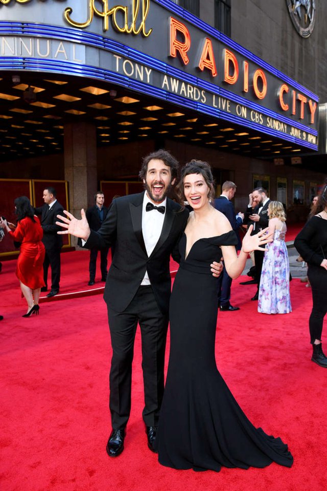 Schuyler and her boyfriend Josh Groban