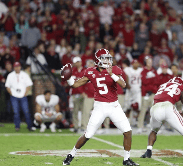 Taulia throwing for Crimson Tide
