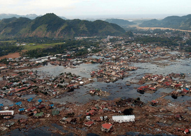 2004 Indian Ocean earthquake and tsunami