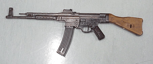 Assault rifle