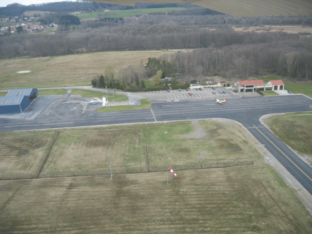 Besançon – La Vèze Aerodrome