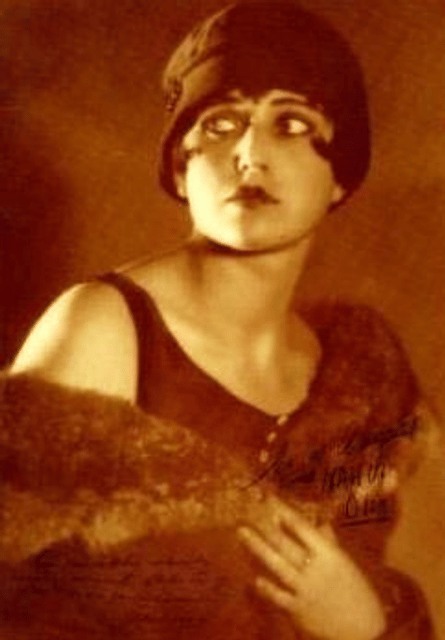 Carmen Mondragón