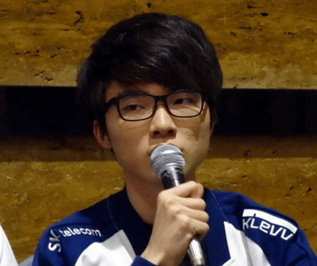 Faker (video gamer)