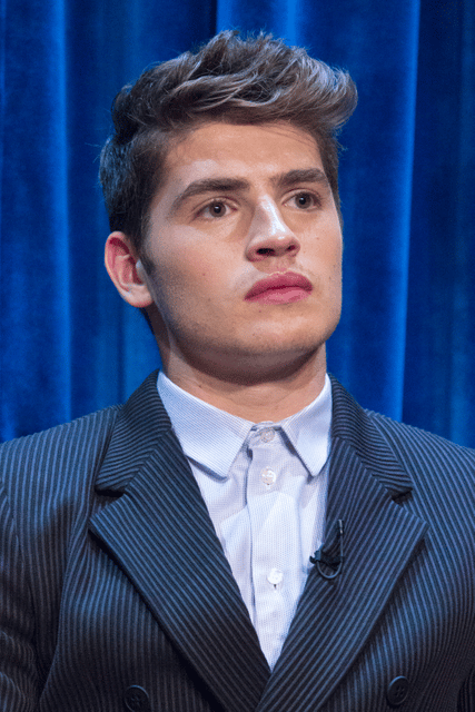 Gregg Sulkin