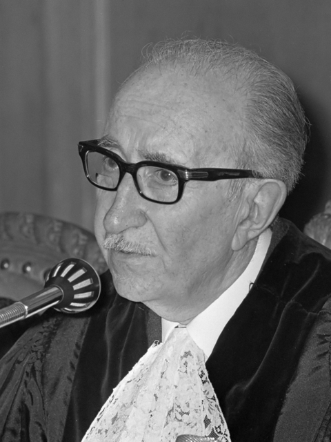 José Bustamante y Rivero