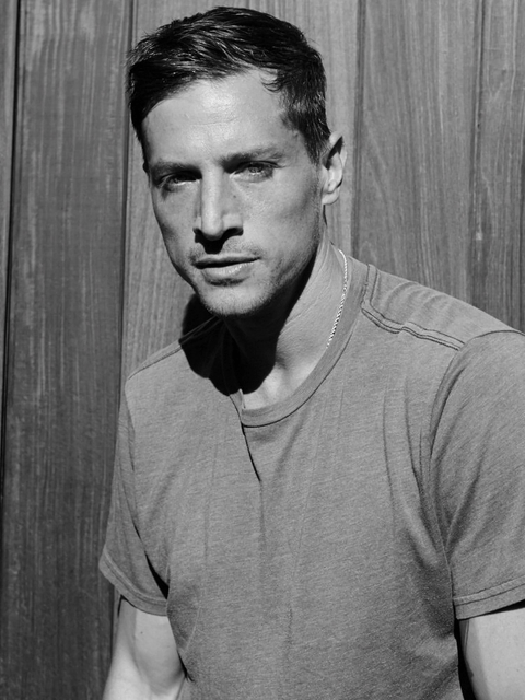 Simon Rex