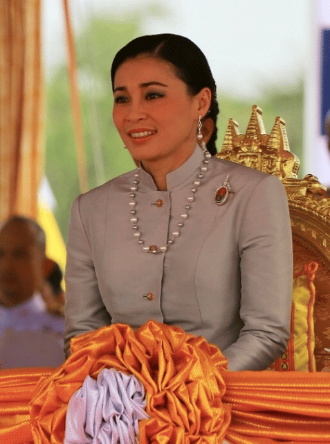 Suthida Vajiralongkorn