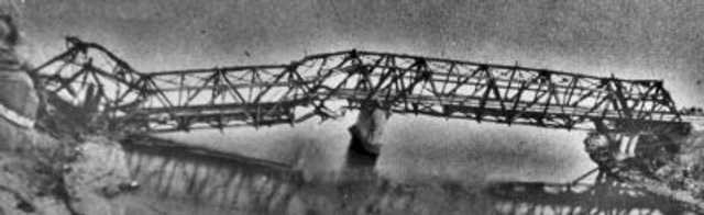 Thanh Hóa Bridge