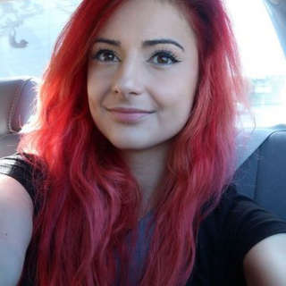 AnnieFuchsia