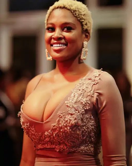 Asavela Mngqithi