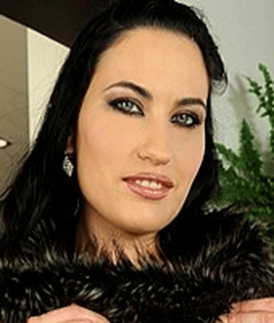 Carmen Rose