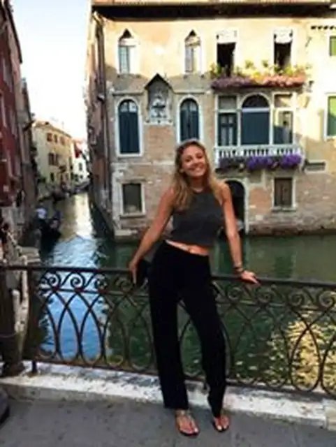 Daphne Papapolyzou (Δάφνη Παπαπολυζου)