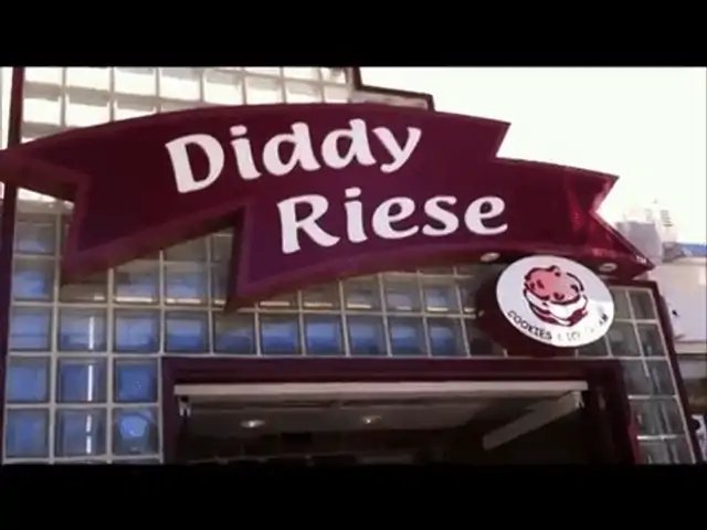 Diddy Riese Cookies