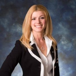 Elizabeth Dias