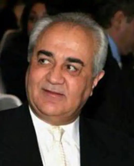 Farhang Holakouei