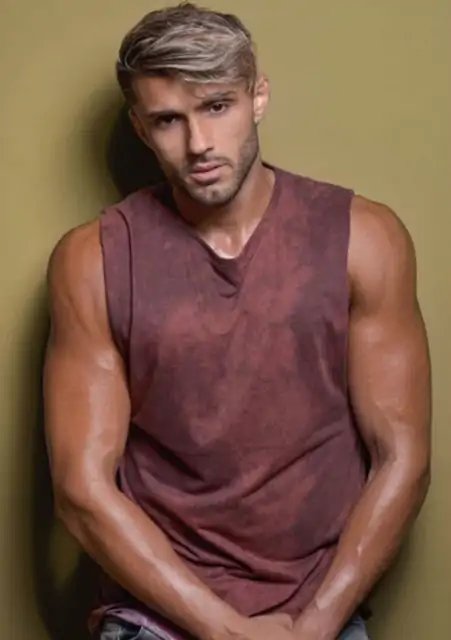 Javi Ayul