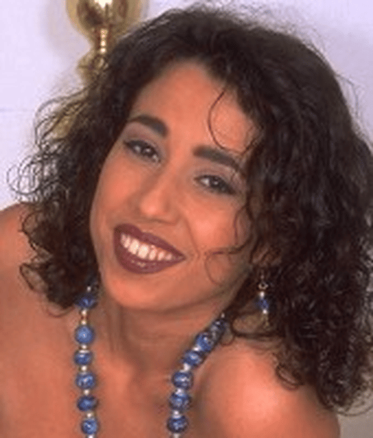 Julia Tchernei