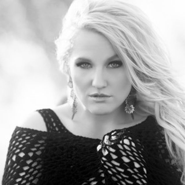 Kari Lynch