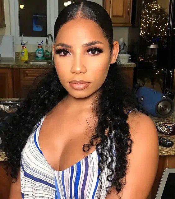 Kasi Bennett