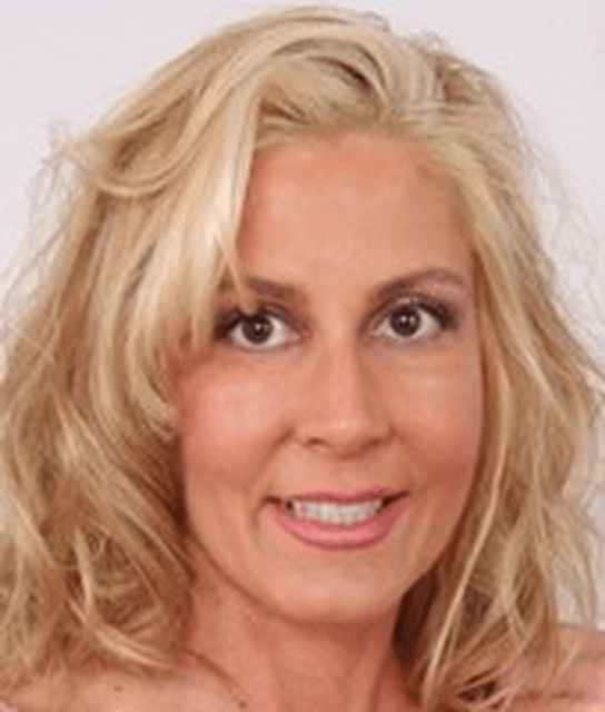 Kelly Estelle