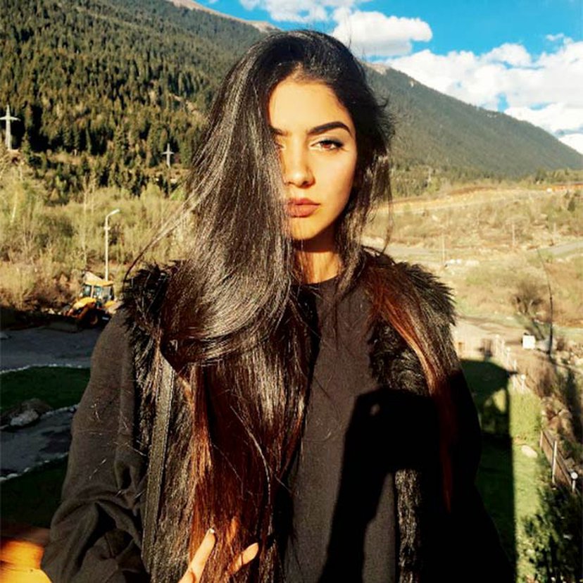 Khushi Kapoor