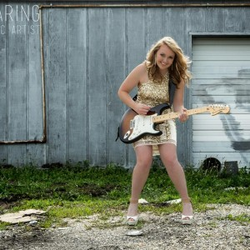 Makena Hartlin