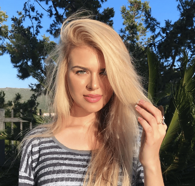 Mikaela Long