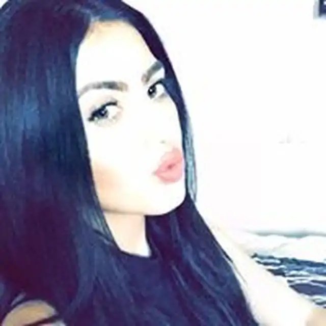 Reyna Akhavan