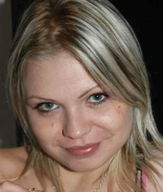 Mona De Lux