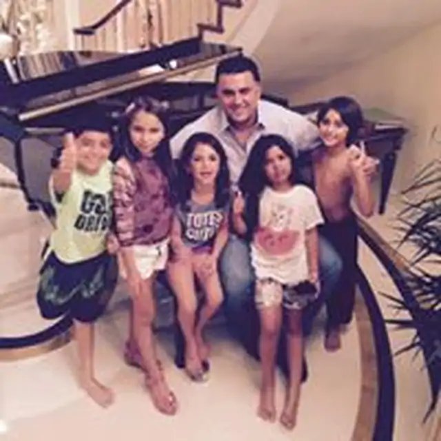 Morris Rahbar