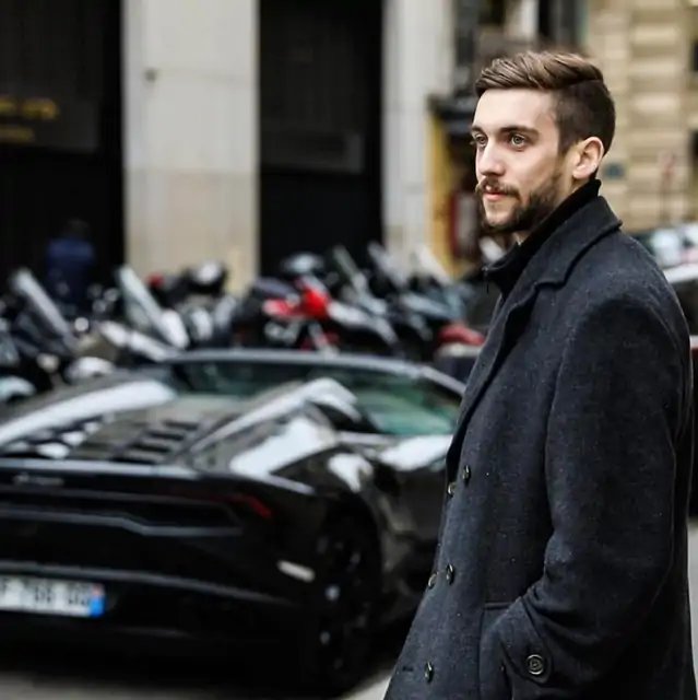 Nicolas Cole