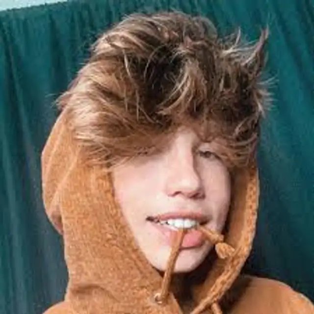 Owen Holt