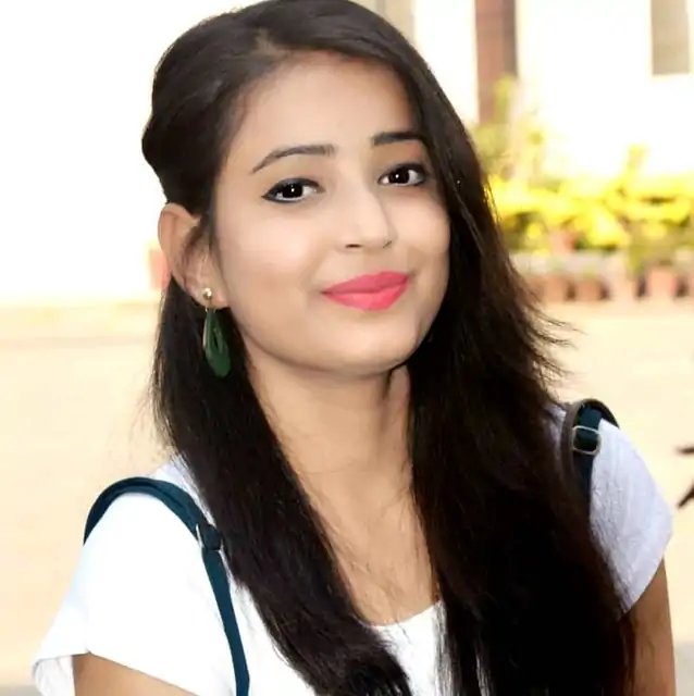 Sarika Bahroliya 