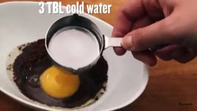 Swedish egg coffee