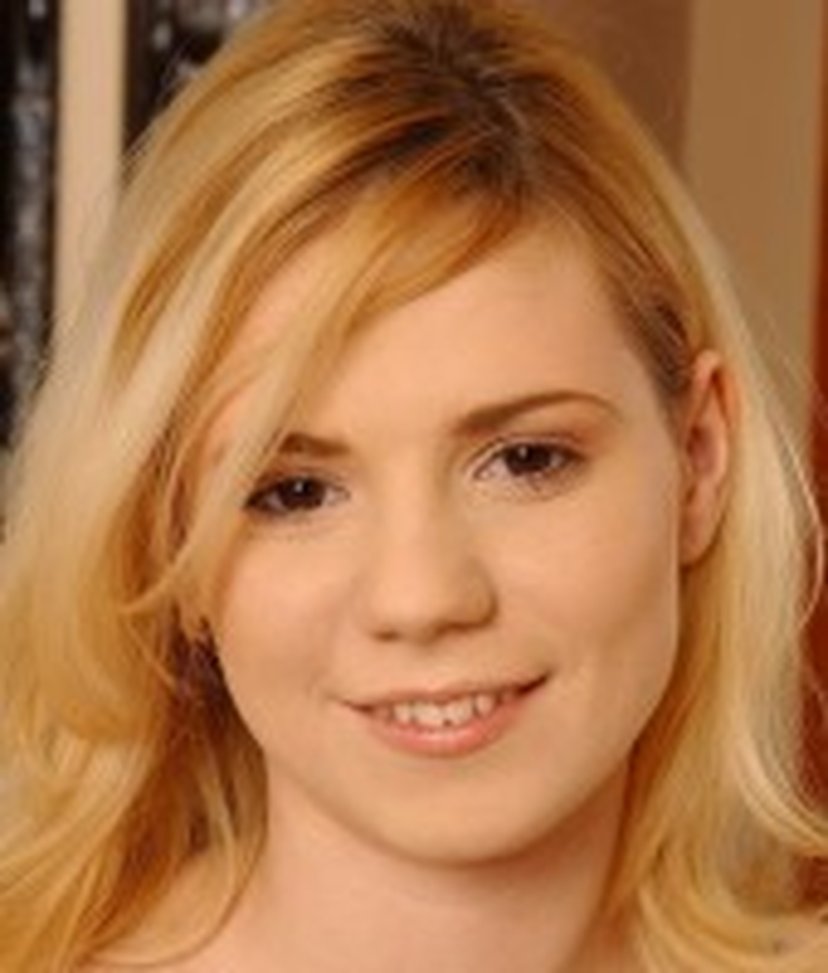 Yasmine Gold