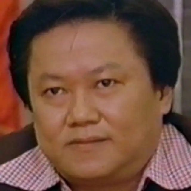 Yau Fung 