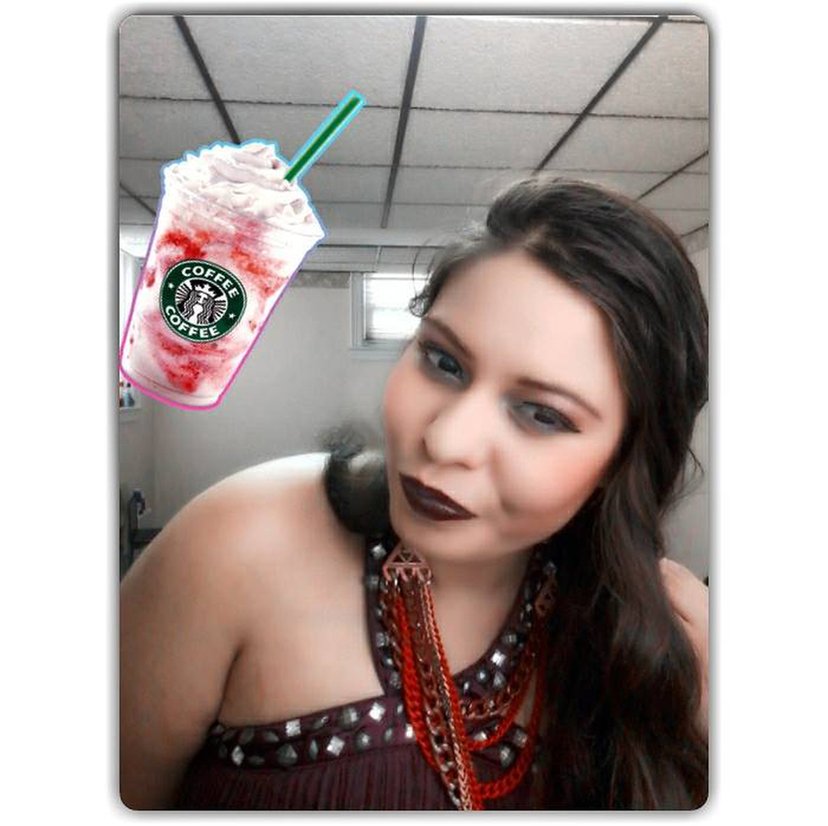 Yesenia Paris